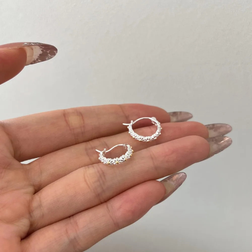 Cute Style Women Hypoallergenic Sterling Silver Rhodium 18K Gold Plated Eternity Jewelry Flower Daisy Clip on Earrings
