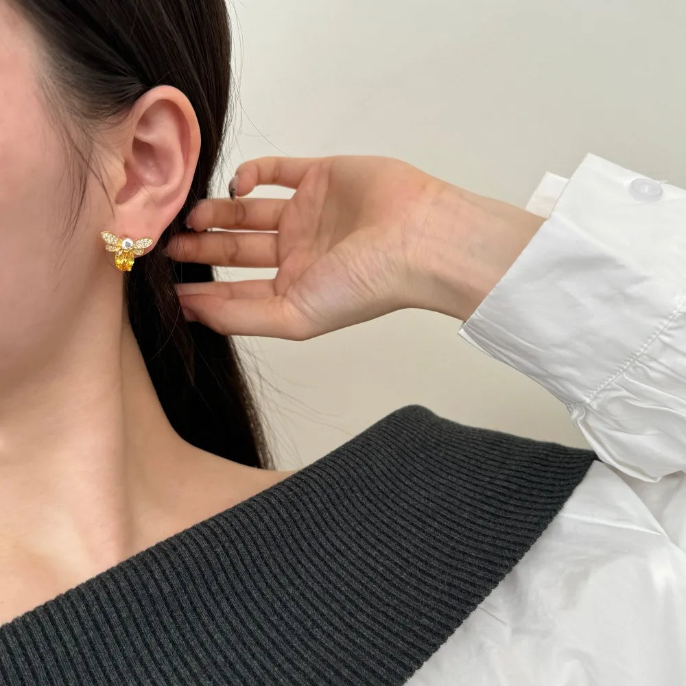 Cute Style Solid Sterling Silver Hypoallergenic 18K Gold Plated Topaz 5A Cubic Zirconia Stone Bee Shape Stud Earrings