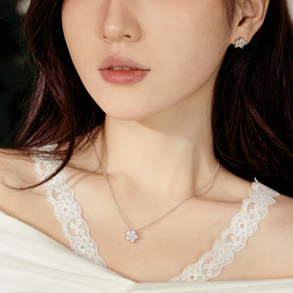 New Year Merry Christmas Festival Gifts Sterling Silver Link Chain Women Fine 5A Zirconia Flower Pendant Necklace