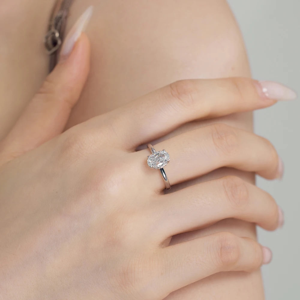 Jewelry Manufacturer Supplier S925 Silver Rhodium Plated Luxury Oval 8A Crushed Iced Out Cut Cubic Zirconia Women Ring