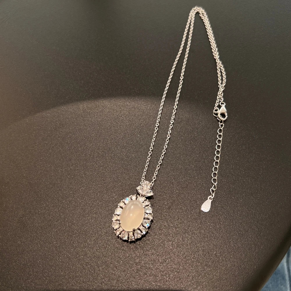 Top High Fine Jewelry Supplier 925 Sterling Silver 5A Cubic Zirconia White Chalcedony Pendant Necklace for Women Dress up