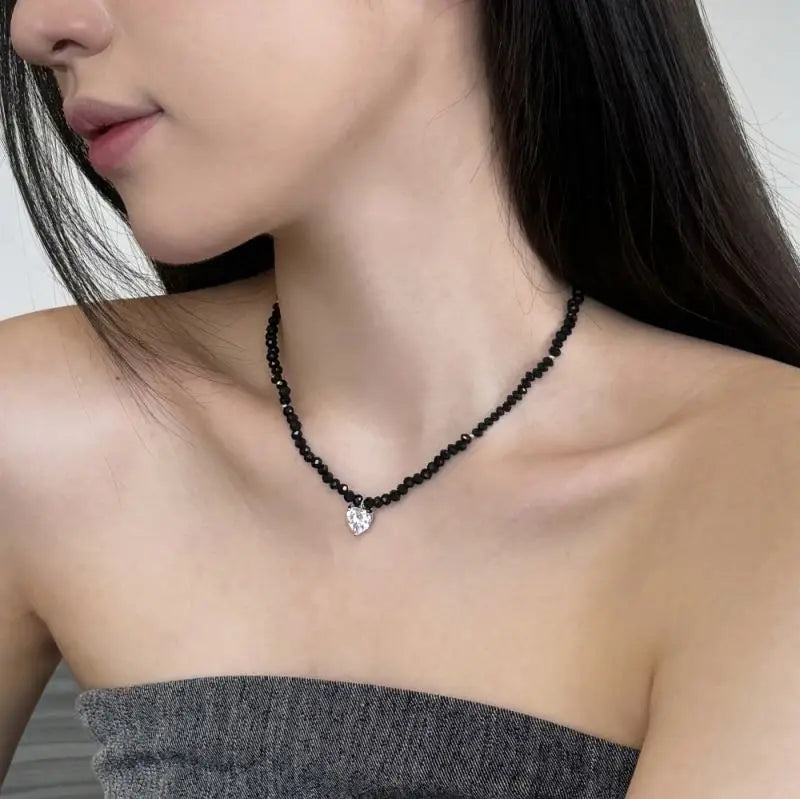 Bohemian Factory Price S925 Sterling Silver Pendants for Women Heart Necklace Zircon Crystal Necklaces Black Bead Jewelry