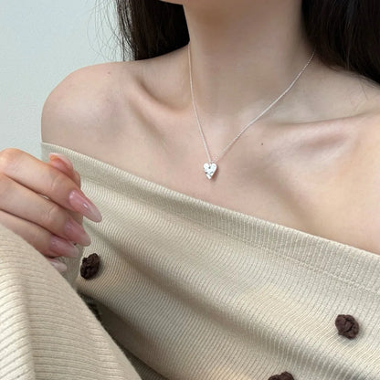 Professional Jewelry Supplier S925 Silver Link Chain 5A Cubic Zirconia Frosted Surface Heart Love Shape Pendant Necklaces