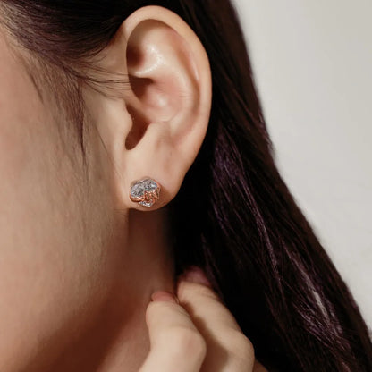 Reliable Jewelry Supplier New Design Christmas Festival Xmas Gifts Fine 5A Zirconia Heart Stud Earrings Customized Jewelry