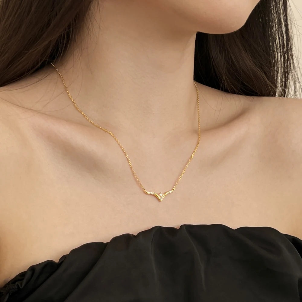 Geometric Custom 18K Gold Plated Necklace S925 Sterling Silver Jewelry V Shaped Cz Cubic Zircon Heart Necklaces for Women