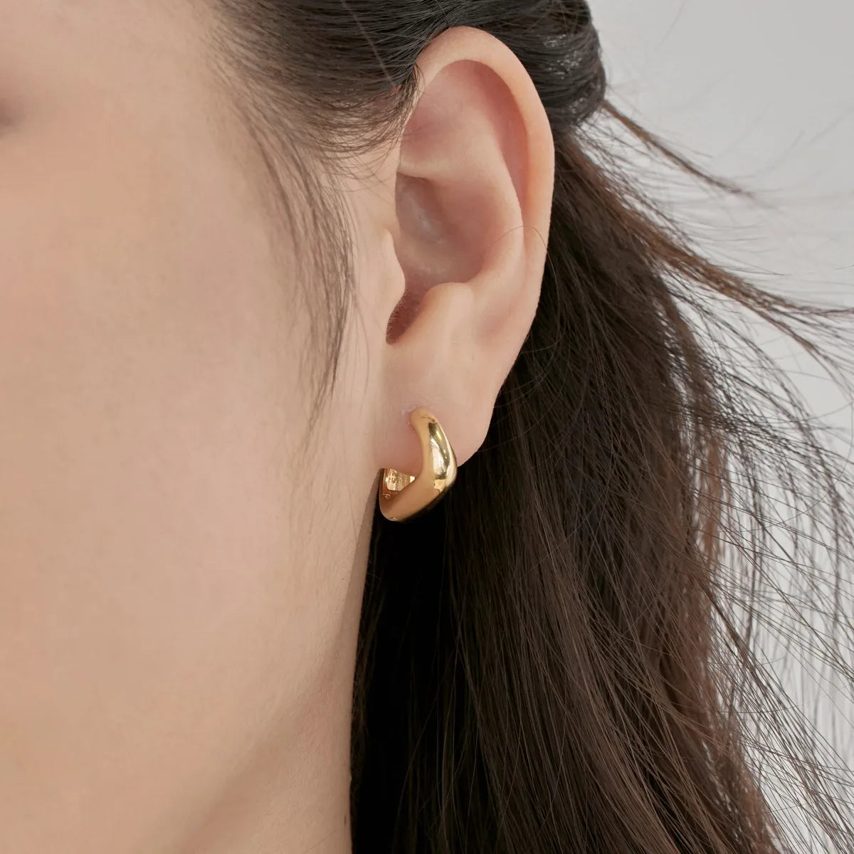New Trendy Vintage Geometric Triangle Square Huggie Earring S925 Sterling Silver 18K Gold Plated Hoop Earrings for Women