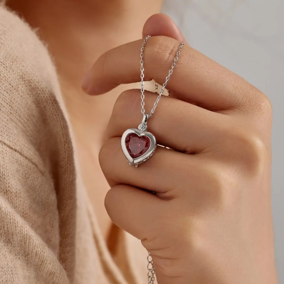 925 Sterling Silver Flower CZ Necklace DY190784 product image 2