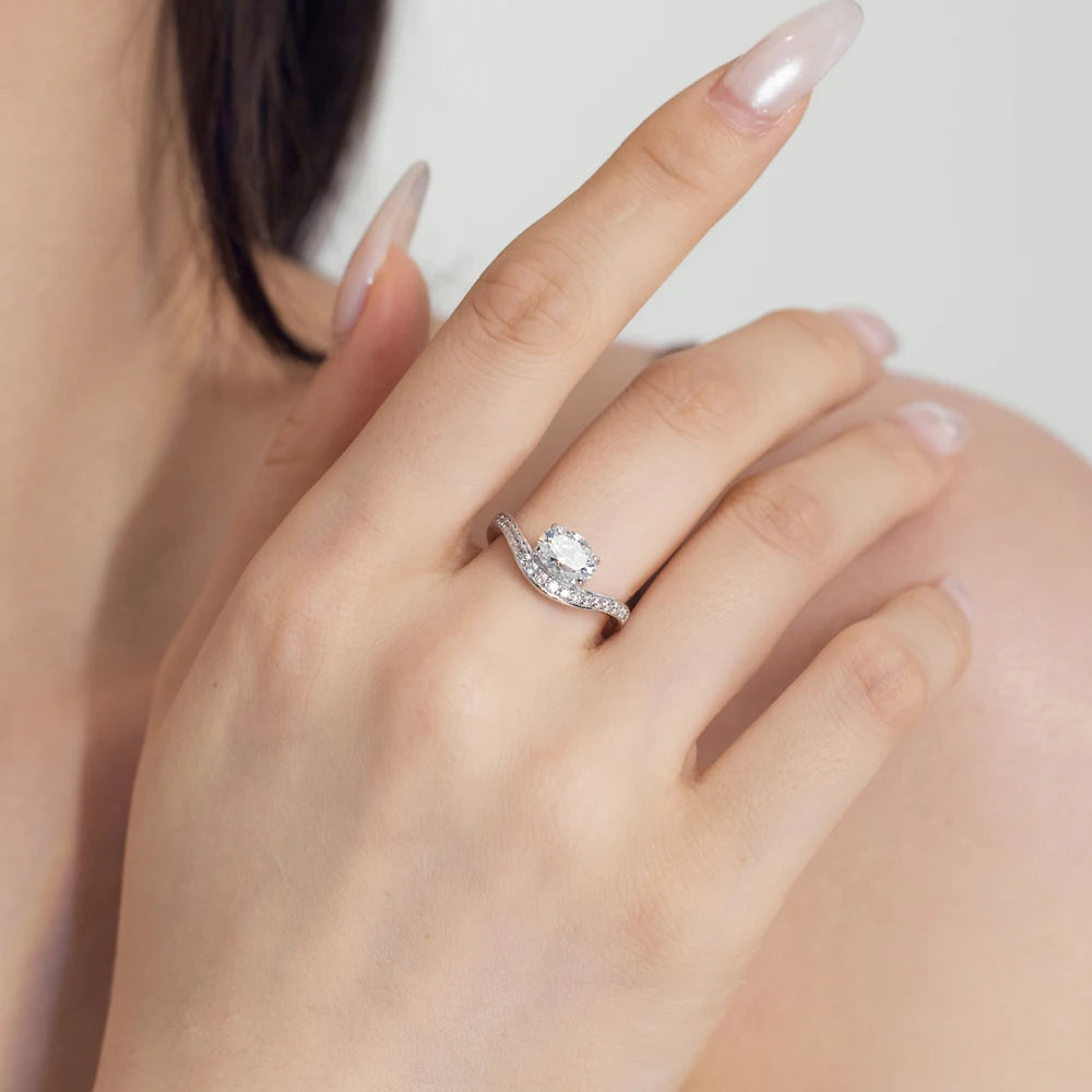 Fine Top Jewelry Manufacturer 925 Sterling Silver Geometric V-shape Oval 5A Cubic Zirconia Wedding Band Women Bridal Rings