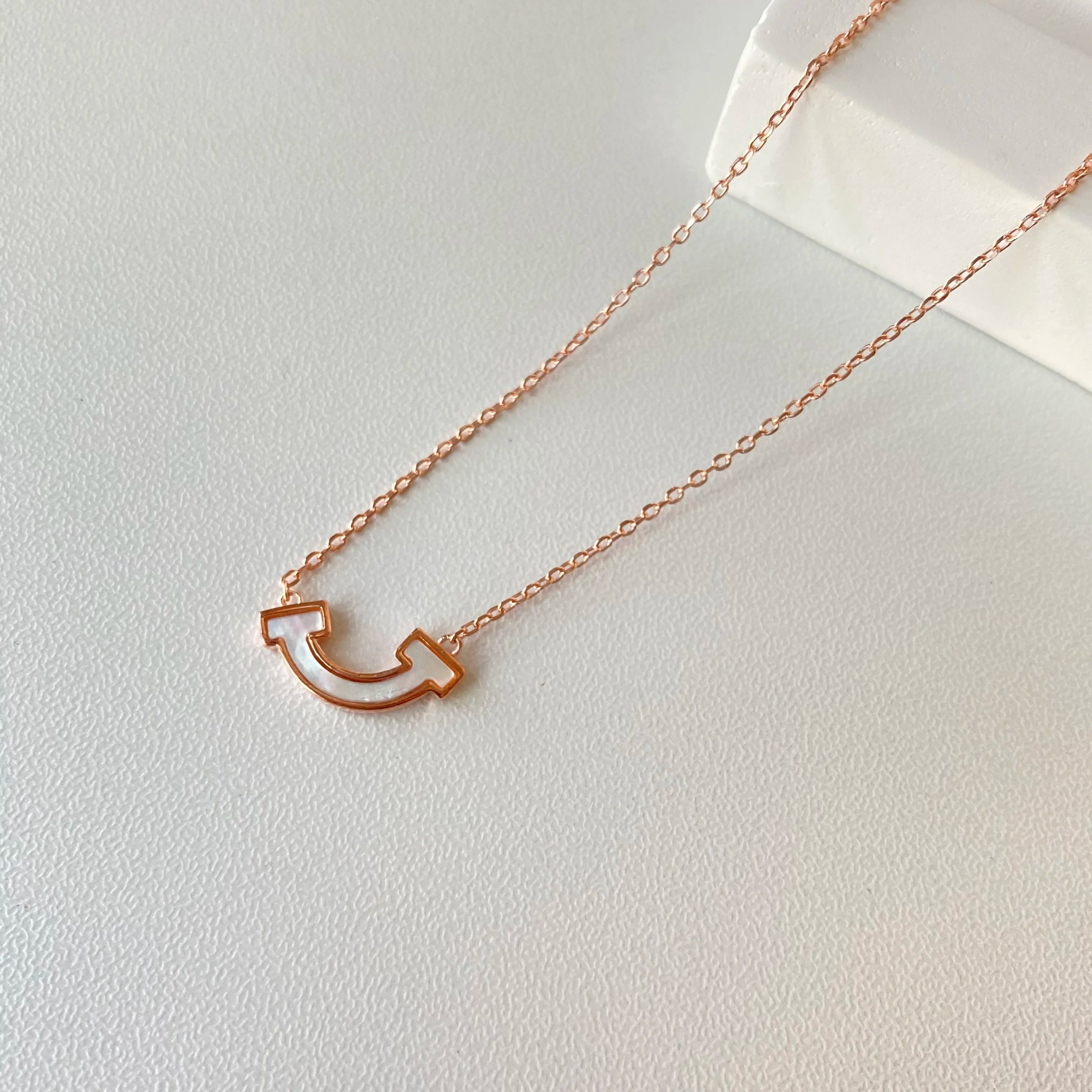 Trendy Sterling Silver Smile Shell Pendant Statement Gold Plated Stackable Necklaces Chain Women S925 Necklace