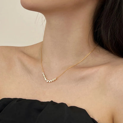 Minimalist Jewelry S925 Sterling Silver 18K Gold Plated Necklace Curved Cz Cubic Zircon Cluster Heart Necklaces for Girls Women