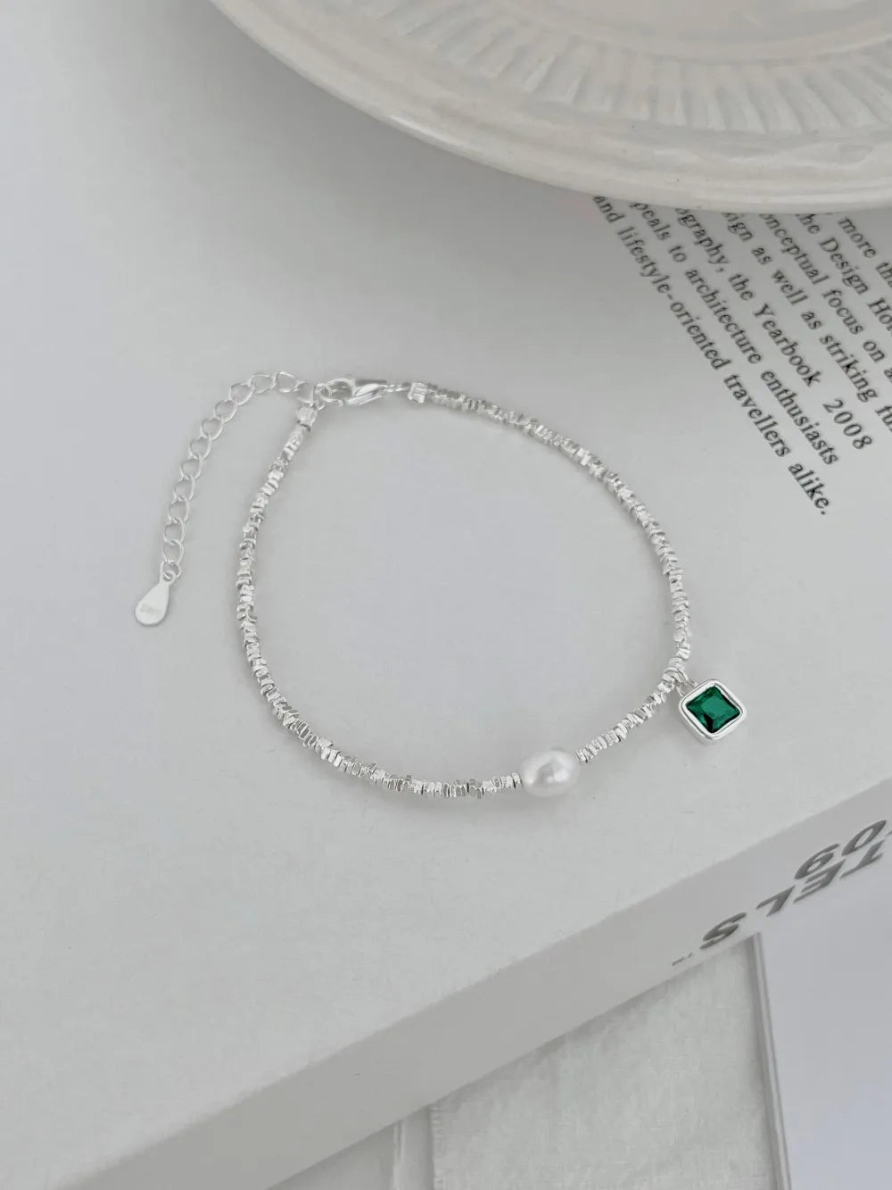 New Arrival Stylish S925 Silver Rhodium Plated Beaded Fresh Water Pearl Emerald Green 5A Zirconia Pendant Bracelets