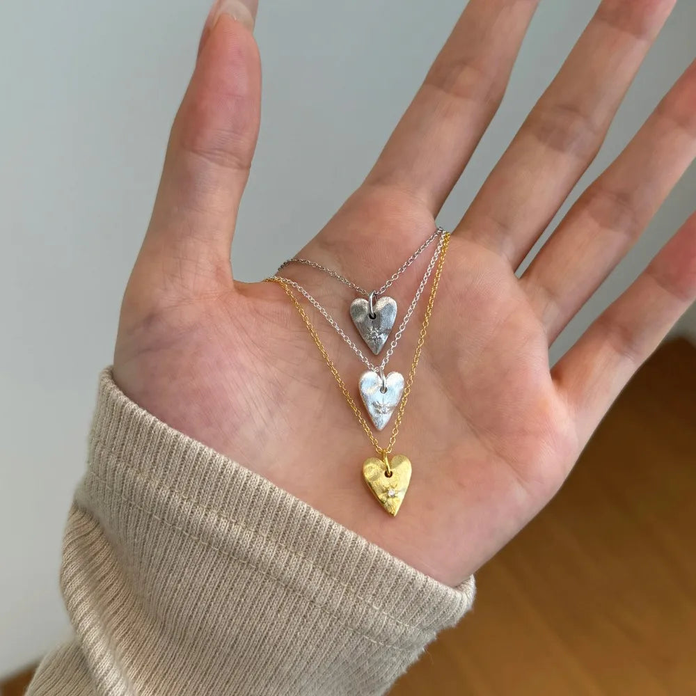 Professional Jewelry Supplier S925 Silver Link Chain 5A Cubic Zirconia Frosted Surface Heart Love Shape Pendant Necklaces