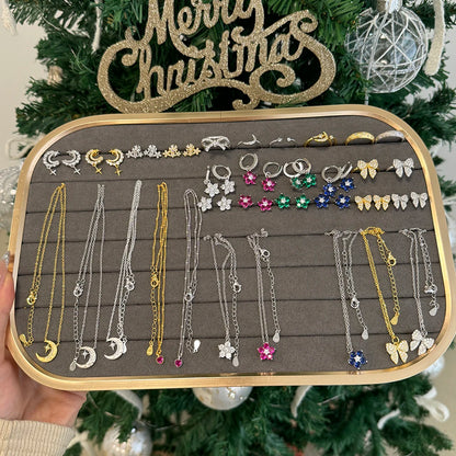Trendy Simplicity Design 2024 New Year Christmas Festival Xmas 5A Zirconia Frosted Surface Women Dress up Jewelry Ring