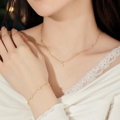 Elegance Christmas New Year Xmas Festival Gifts S925 Silver Link Chain Four Leaf Clover Lucky Pendant Necklace for Women