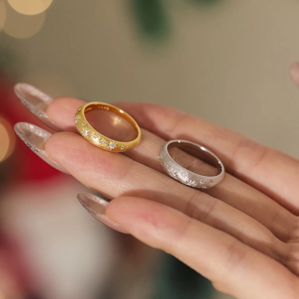 Trendy Simplicity Design 2024 New Year Christmas Festival Xmas 5A Zirconia Frosted Surface Women Dress up Jewelry Ring