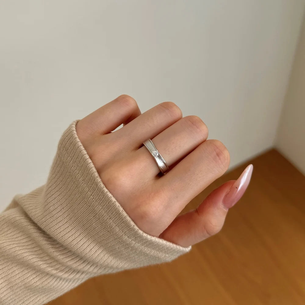 Elegant Design Frosted Polished Surface S925 Silver Classic Circle 5A Zirconia Promise Engagement Women Jewelry Rings