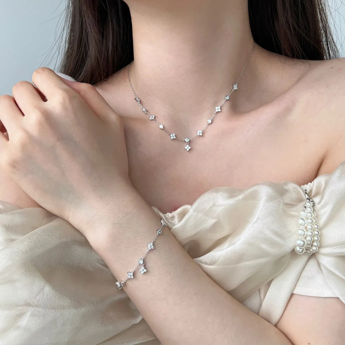 925 Sterling Silver Clover 5A CZ Necklace product image 2