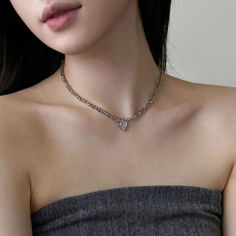 Bohemian Factory Price S925 Sterling Silver Pendants for Women Heart Necklace Zircon Crystal Necklaces Black Bead Jewelry