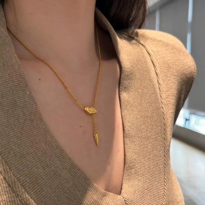 High-End Stable Jewelry Thick 22K Gold Plated Hanging Hour Hand Pendant Necklace